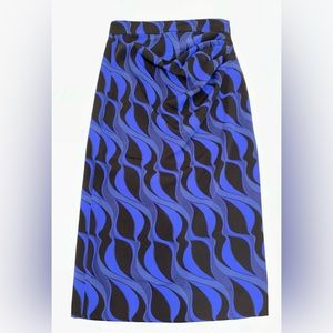 NWT ZARA Printed Black and Blue Midi Skirt